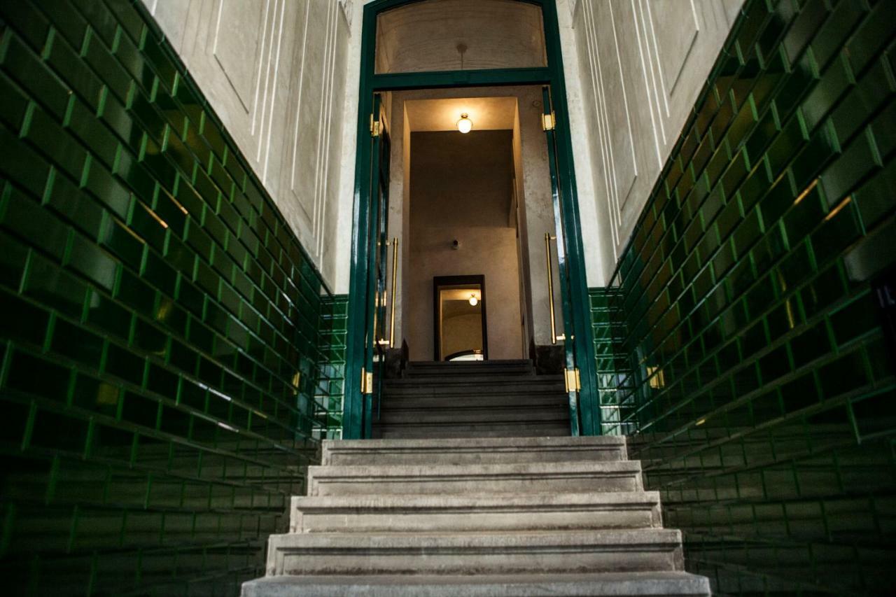 The Emerald Prague Luaran gambar