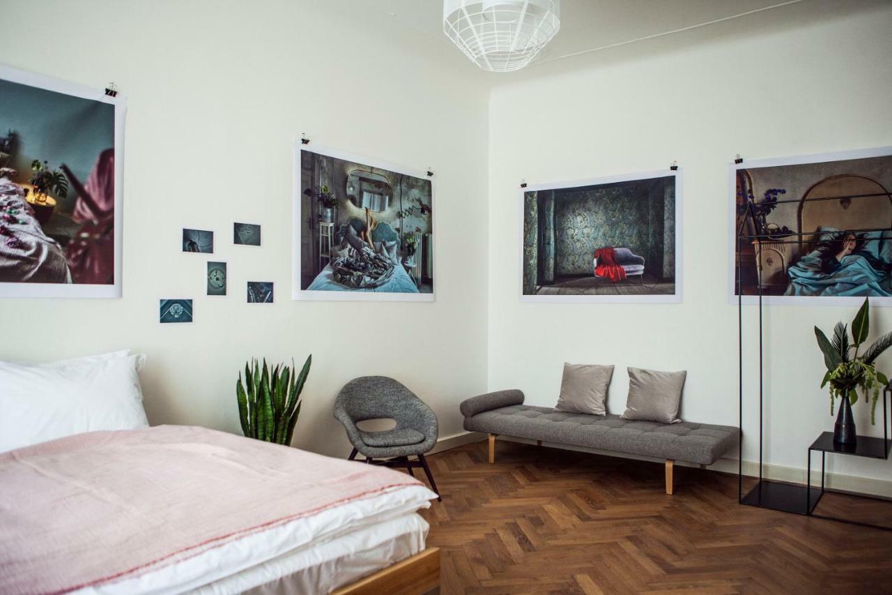The Emerald Prague Luaran gambar